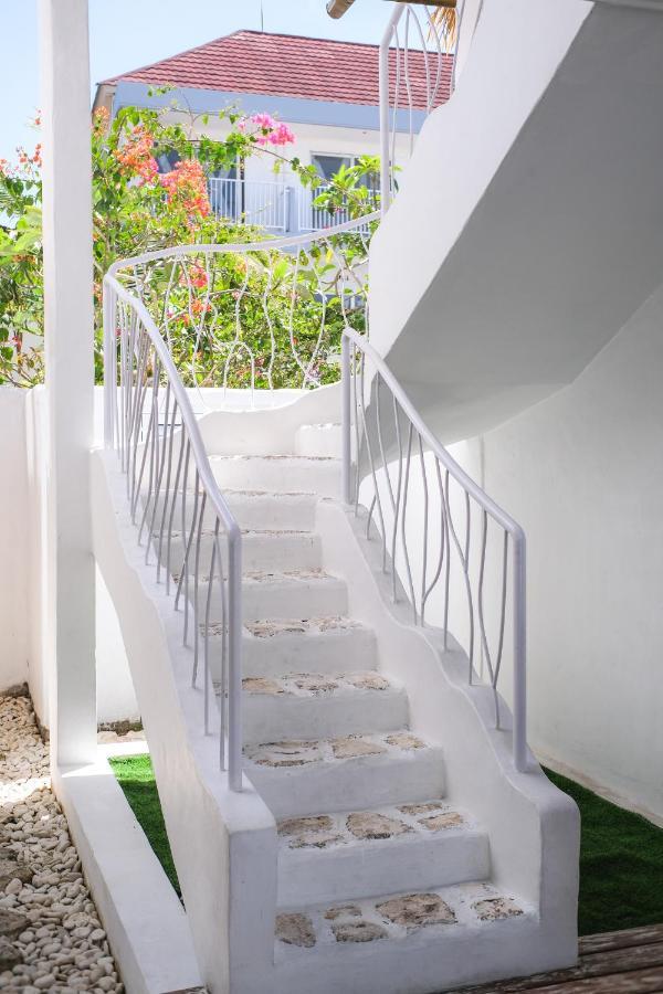 Lavana Villa Jimbaran Uluwatu Exterior foto